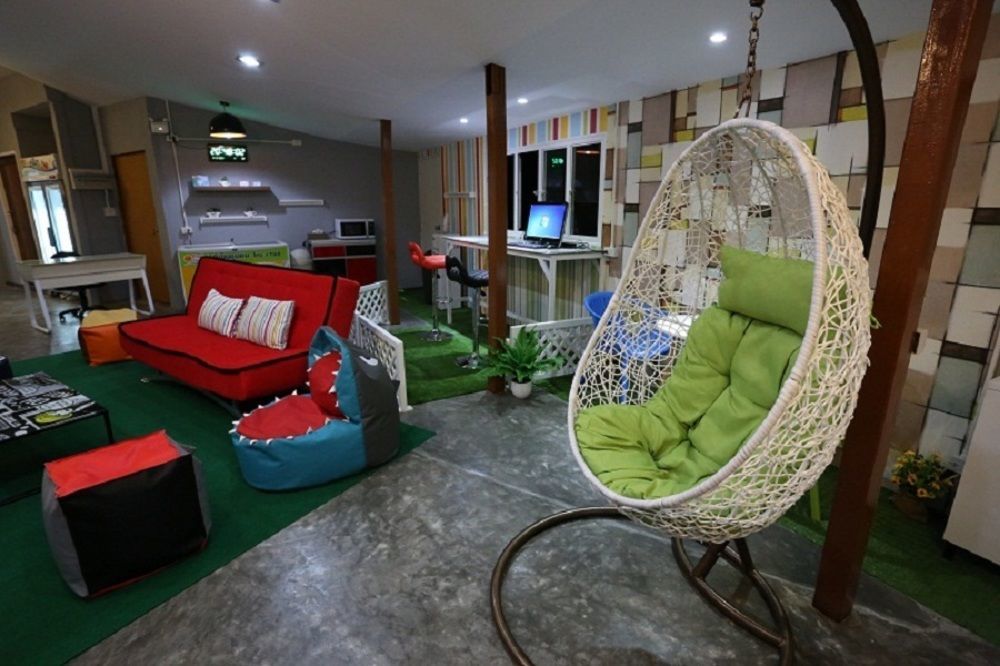 ไอเดล เบดส์ โฮลเทล อ่าวนาง Hostel Ao Nang ภายนอก รูปภาพ