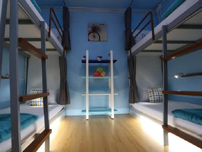 ไอเดล เบดส์ โฮลเทล อ่าวนาง Hostel Ao Nang ภายนอก รูปภาพ